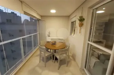 Apartamento à venda com 2 quartos, sendo 1 suíte,  no condomínio alta vista morumbi, são paulo - sp