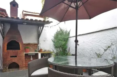 Casa à venda com 4 quartos, sendo 2 suítes,  em jardim lar são paulo, são paulo - sp