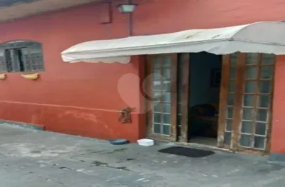 Terreno à venda na Rua Nossa Senhora das Graças, 198, Vila Sônia, São Paulo