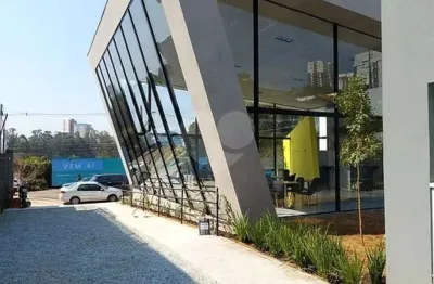 Terreno à venda na Avenida Doutor Martin Luther King, 600, Umuarama, Osasco