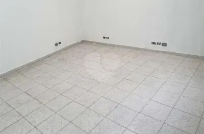 Ponto comercial à venda na Rua Edvard Carmilo, 213, Butantã, São Paulo