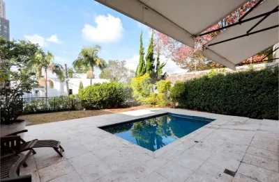 Casa à venda ou para alugar com 4 quartos, sendo 4 suítes,  em real parque, são paulo - sp