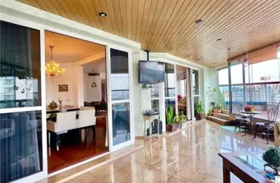 Apartamento à venda com 4 quartos, sendo 4 suítes,  no condomínio Edifício Imperial, São Paulo - SP