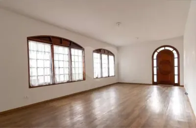 Casa à venda com 4 quartos, sendo 1 suíte,  em Butantã, São Paulo, SP