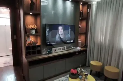 Apartamento à venda com 2 quartos, sendo 1 suíte,  no condomínio Actual Morumbi, São Paulo - SP