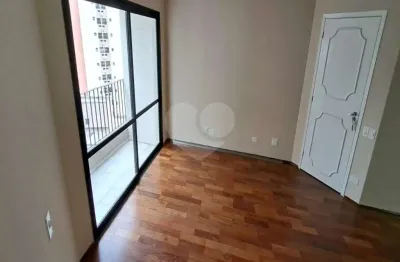 Apartamento à venda com 3 quartos, sendo 1 suíte,  no condomínio Morumbi Park, São Paulo - SP
