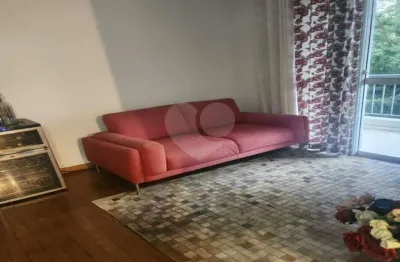 Apartamento à venda com 3 quartos, sendo 2 suítes,  no condomínio Ravenna, São Paulo - SP