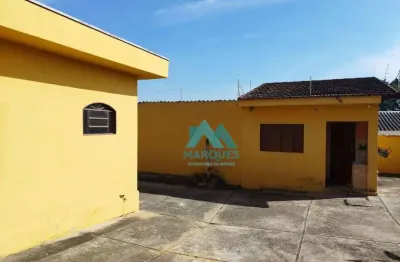 Excelente casa na região central, ideal para ponto comercial