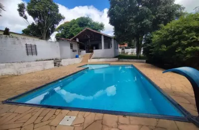 Maravilhosa chácara próximo com piscina, próximo a carvalho pinto em caçapava-sp