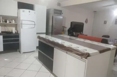 Excelente casa de terreno inteiro no residencial esperança