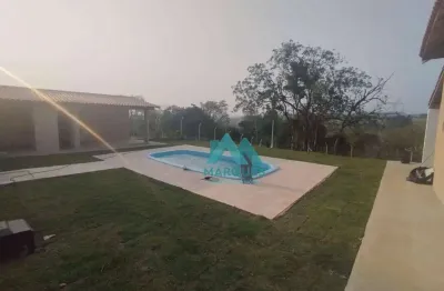 Linda chácara, vista maravilhosa para o por do sol!