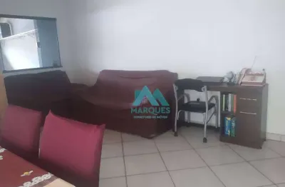 Casa com 2 dormitórios - cozinha planejada - jd panorama em caçapava