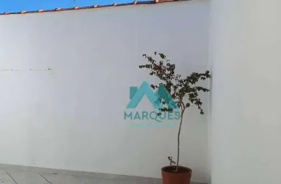 Excelente casa na vila naly, próximo ao centro em rua tranquila