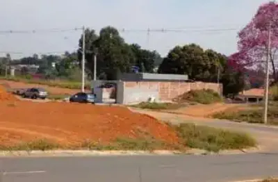 Ótimo terreno em caçapava, perto do hospital unimed e supermercado shibata