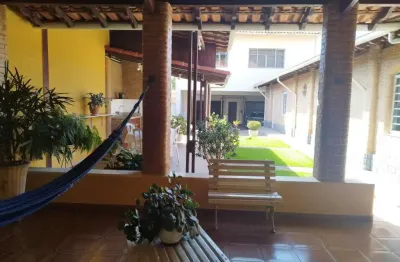 Casa com 4 quartos à venda na Vila São João, Caçapava 