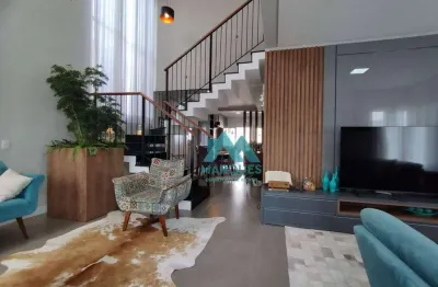 Sobrado dos sonhos em condomínio ao  lado do shibata e hospital unimed em caçapava