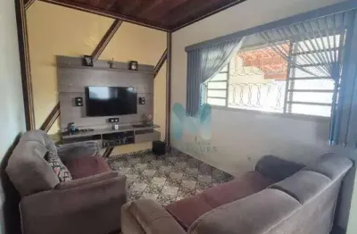 Casa com 2 quartos à venda na Vila Santos, Caçapava 