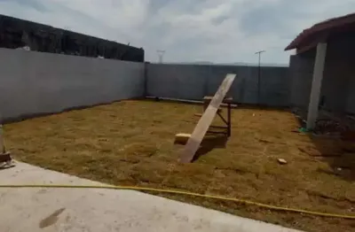 Espetacular casa em bairro tranquilo, com 3 dormitórios sendo um suíte, com um pôr do sol permanente