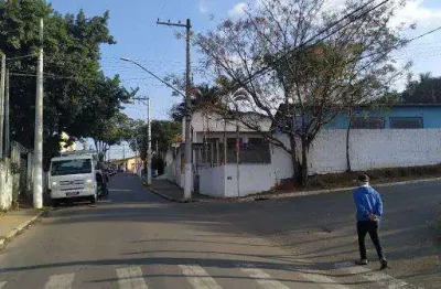 Ótimo terreno comercial com fácil acesso a rodovia carvalho pinto