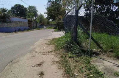 Casa à venda na Vila Galvão, Caçapava 