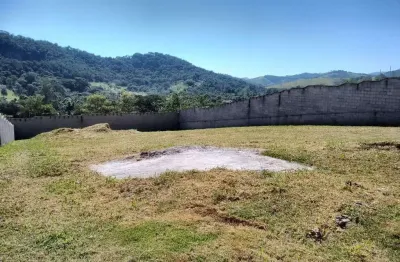 Lindo terreno de 887m² no recanto santa barbara, vista linda!