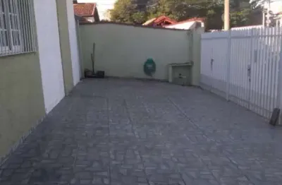 Casa em excelente localização, próximo a faculdade, escola, padaria e outros,  por r$ 580.000,00 - jardim campo grande - caçapava/sp