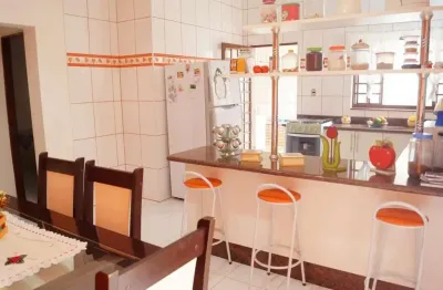 Sobrado 3 dormitórios e ponto comercial à venda, 289 m² por r$ 370.000 - vila menino jesus - caçapava/sp