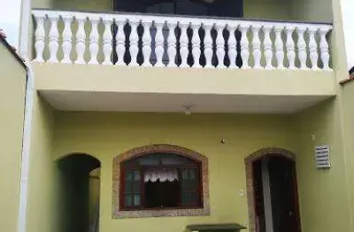 Casa com 3 quartos à venda na Vila Naly, Caçapava 