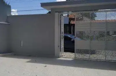 Casa com 3 quartos à venda na Vila Resende, Caçapava 