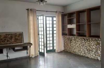 Casa com 2 quartos à venda na Prudente De Moraes, 398, Centro, Caçapava