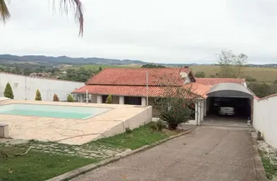 Linda chácara com fácil acesso a carvalho pinto, acesso apenas asfalto, estuda troca menor valor