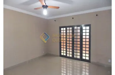 Casa com 4 quartos à venda na rua maria izabel tabary, ribeirânia, ribeirão preto, 258 m2 por r$ 1.000.050