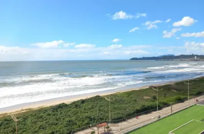Apartamento à venda com vista do mar no centro de navegantes/sc