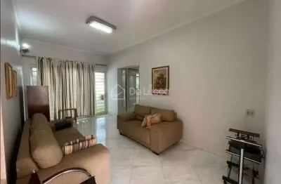 Casa com 3 quartos à venda na rua frei antônio de pádua, 811, jardim guanabara, campinas, 211 m2 por r$ 890.000
