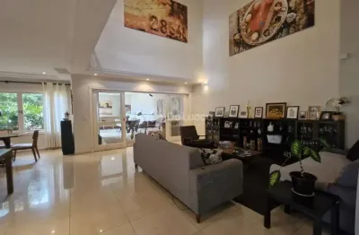 Casa em condomínio fechado com 3 quartos à venda na rua ramiro dos santos, 335, bairro das palmeiras, campinas, 303 m2 por r$ 2.800.000