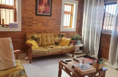 Casa com 3 quartos à venda na rua frederico kaschel, 480, parque jambeiro, campinas, 200 m2 por r$ 900.000