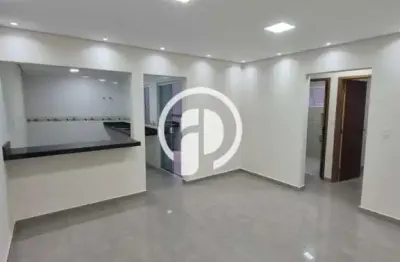 Oportunidade apartamento sem condomínio utinga 3 dorms, suíte, 1 vaga 70m2. próximo a comércios e transporte.