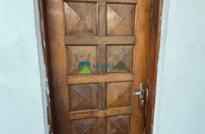 Casa com 1 quarto para alugar na Vila Nhocune, São Paulo 