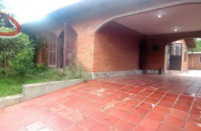 Casa com 3 dormitórios para alugar, 176 m² por R$ 4.215,00/mês - Pilarzinho - Curitiba/PR