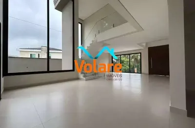 Casa de luxo no condomínio alphaville burle marx, santana de parnaíba-sp: 4 suítes, 4 vagas, 365m².