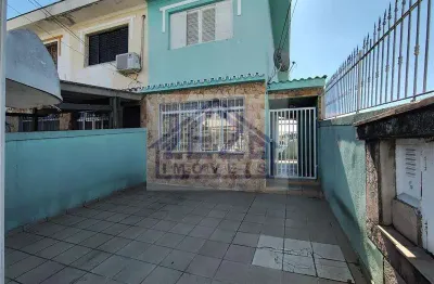 Casa com 2 quartos para alugar no Jardim Tremembé, São Paulo 