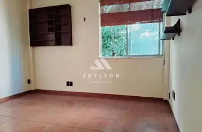 Apartamento com 2 quartos à venda na avenida pastor martin luther king jr, tomás coelho, rio de janeiro, 45 m2 por r$ 129.000