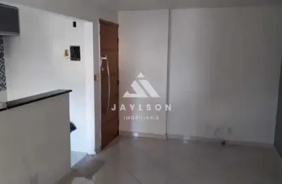 Apartamento com 2 quartos à venda na Rua Ibia, Turiaçu, Rio de Janeiro