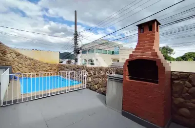 Casa com 2 quartos à venda na rua sargento menezes, vila valqueire, rio de janeiro, 120 m2 por r$ 485.000