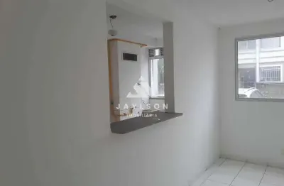 Apartamento com 2 quartos à venda na rua joão paranagua, guadalupe, rio de janeiro, 45 m2 por r$ 175.000