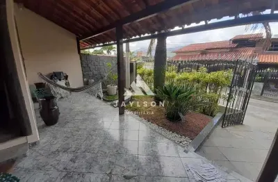 Casa em condomínio fechado com 4 quartos à venda na estrada do cabuçu, campo grande, rio de janeiro, 158 m2 por r$ 750.000
