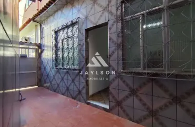 Apartamento com 2 quartos para alugar na rua criciúma, vista alegre, rio de janeiro, 90 m2 por r$ 1.200