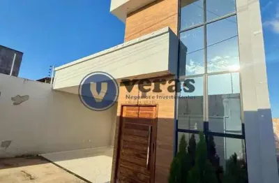 Casa com 3 quartos à venda na R. José Laurino, Centro, Pacajus