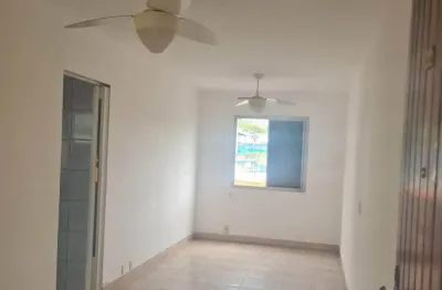 Vendo apartamento a 5min da estação josé bonifácio, a 1min da praça brasil, aceita financiamento e fgts