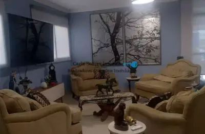 Cobertura á venda 600 metros da praia da enseada guarujá litoral de sp.